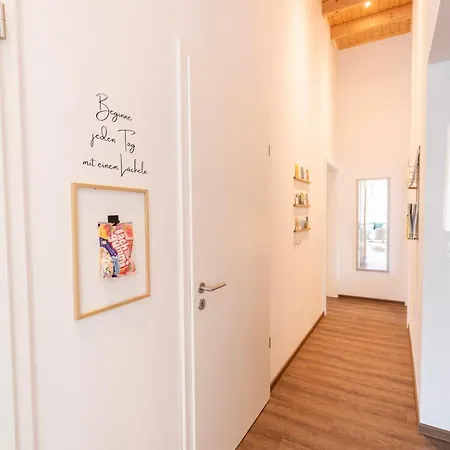 Hello Holidays Residenz - Wellenreiter - Penthouse - Sauna - Parkplatz Apartment Bad Zwischenahn